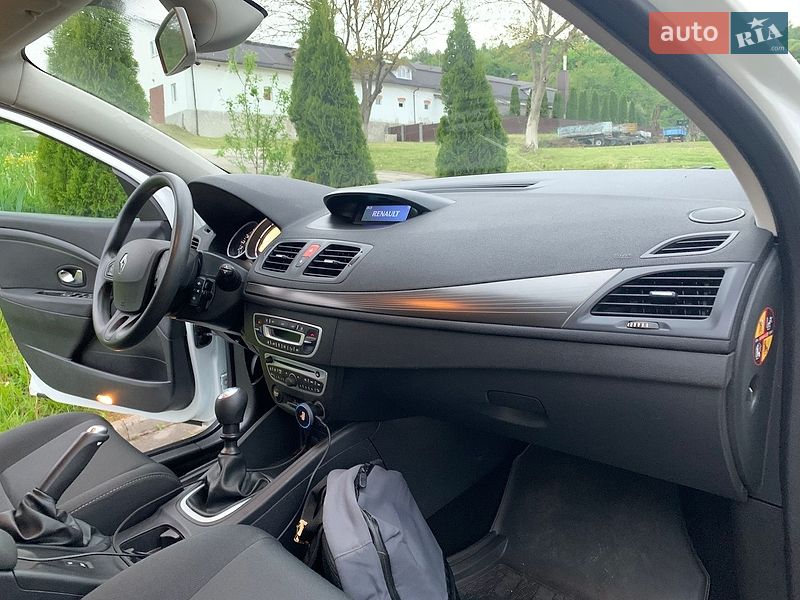 Универсал Renault Megane 2009 в Перемышлянах фото 13 Универсал Renault Megane 2009 в Перемышлянах