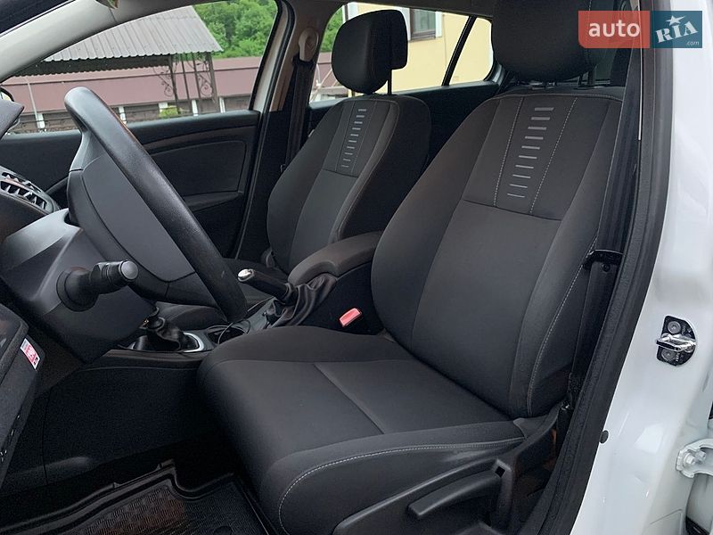 Универсал Renault Megane 2009 в Перемышлянах фото 17 Универсал Renault Megane 2009 в Перемышлянах