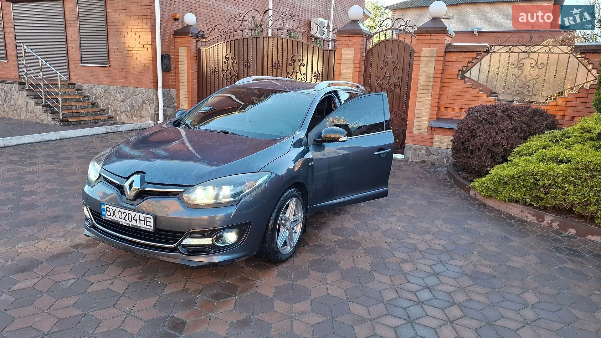 2016 Renault Megane - мініатюра 8
