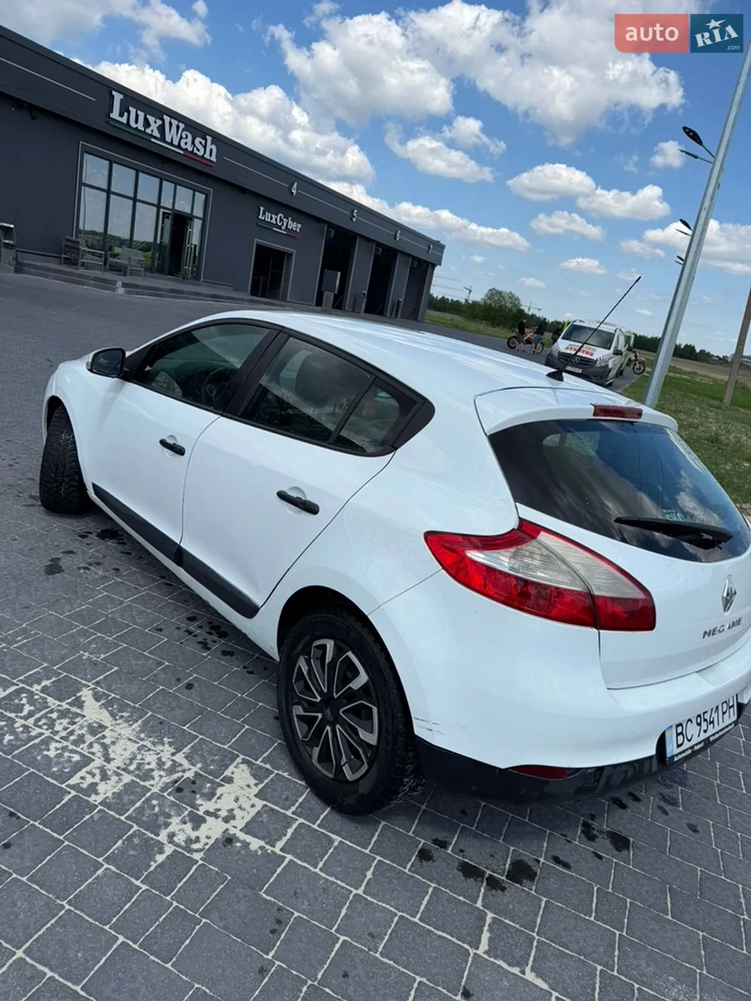 2010 Renault Megane - мініатюра 3