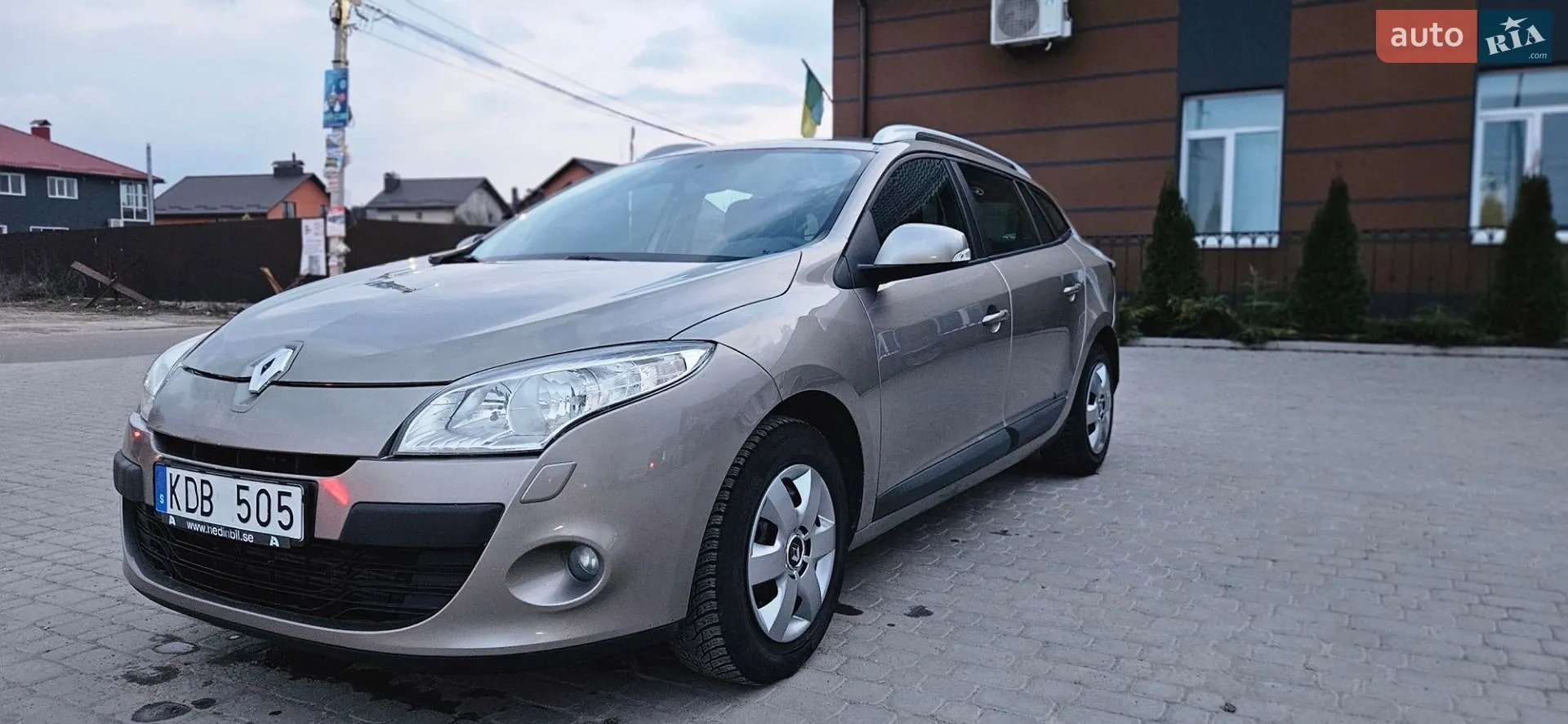 2010 Renault Megane - мініатюра 8