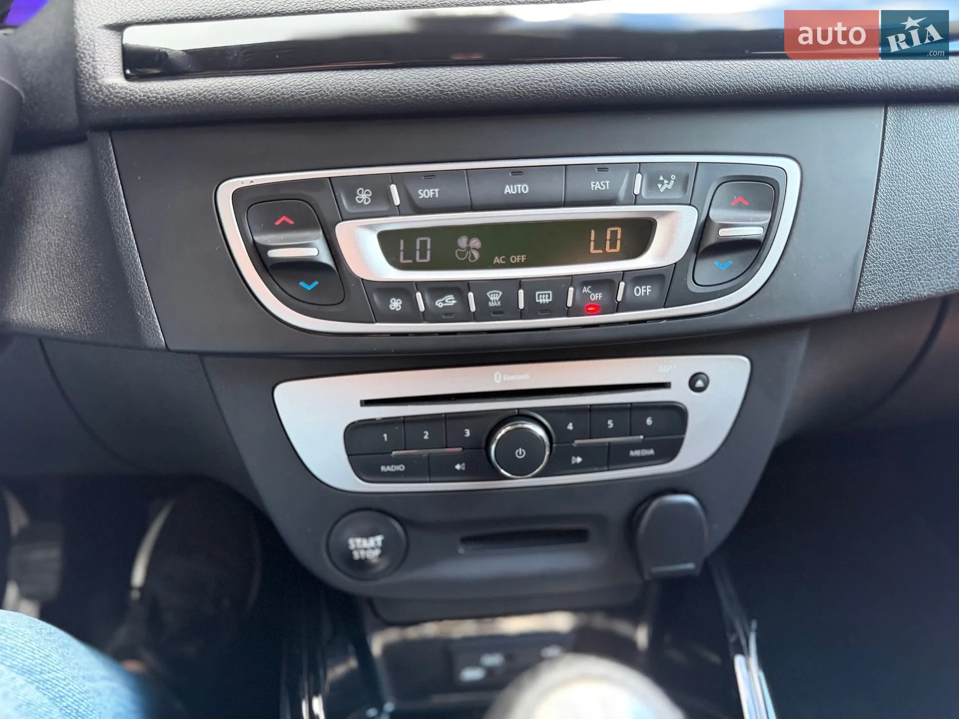 2014 Renault Megane - мініатюра 19
