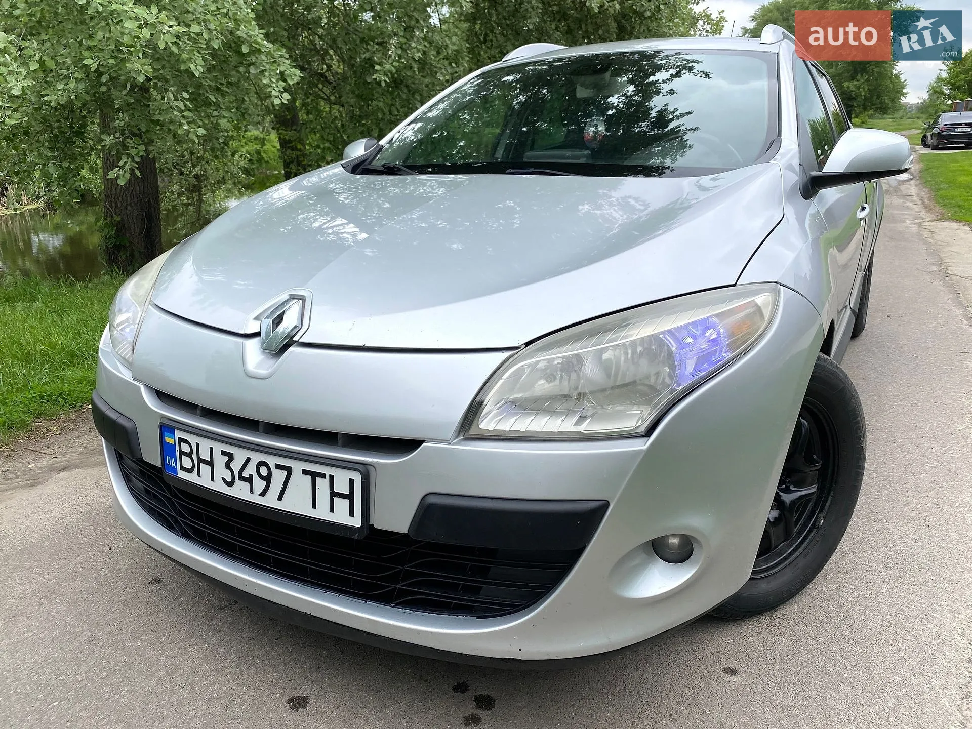 2010 Renault Megane - мініатюра 13