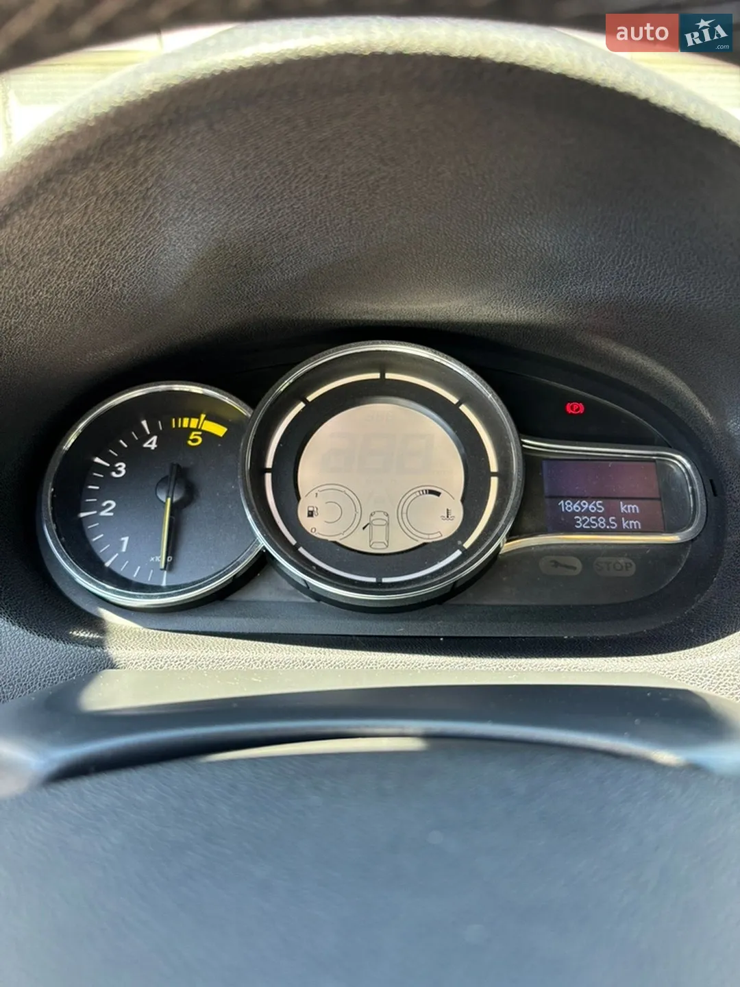 2013 Renault Megane - мініатюра 10