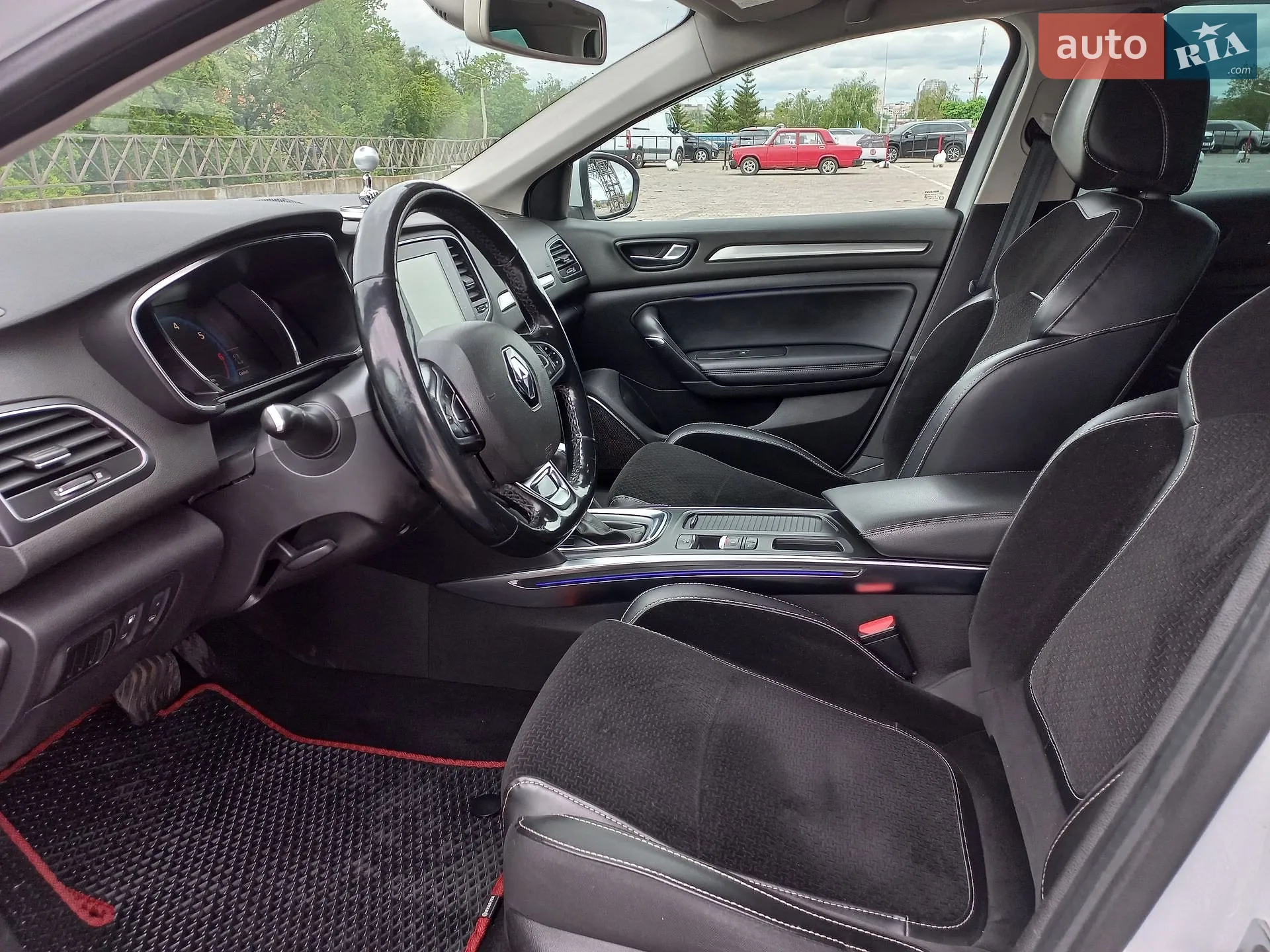 2017 Renault Megane - мініатюра 12