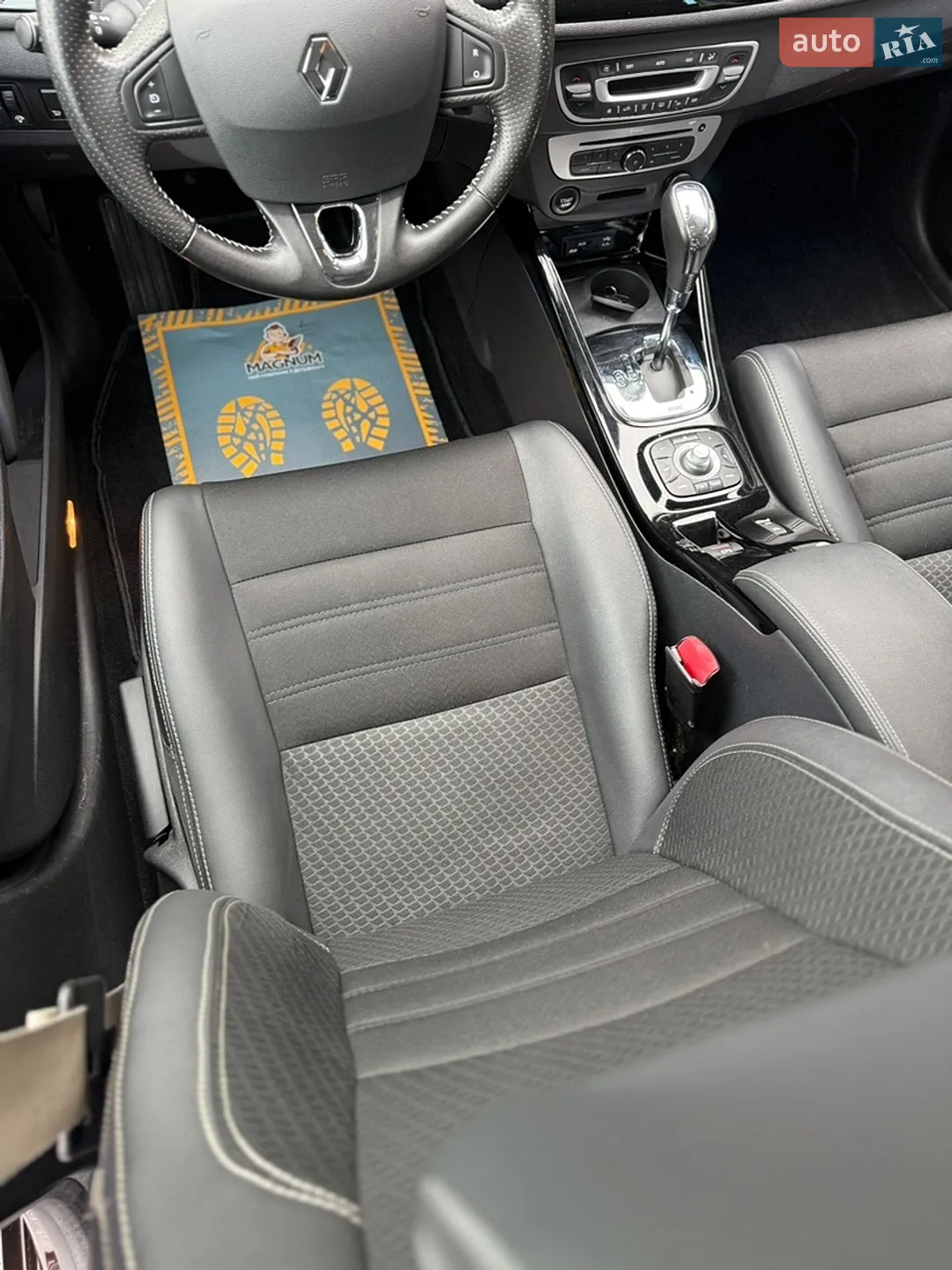2015 Renault Megane - мініатюра 124