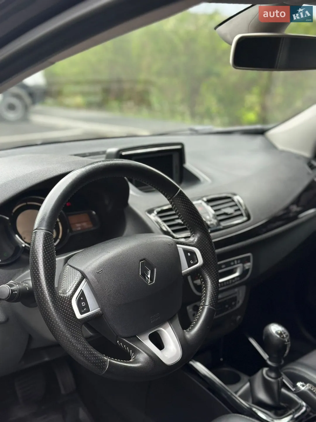 2012 Renault Megane - мініатюра 25