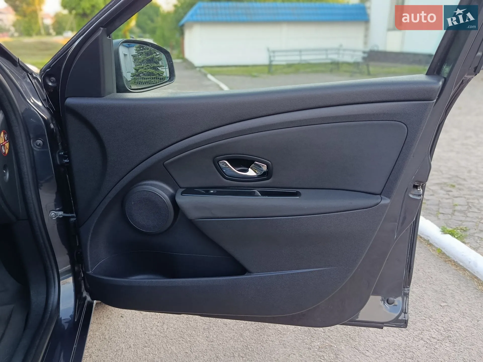 2012 Renault Megane - мініатюра 18