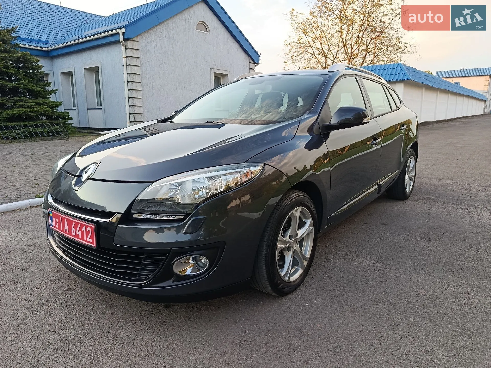 2012 Renault Megane - мініатюра 38