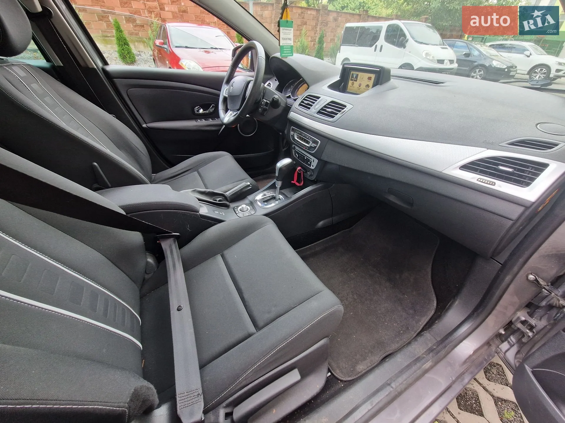 2012 Renault Megane - мініатюра 15