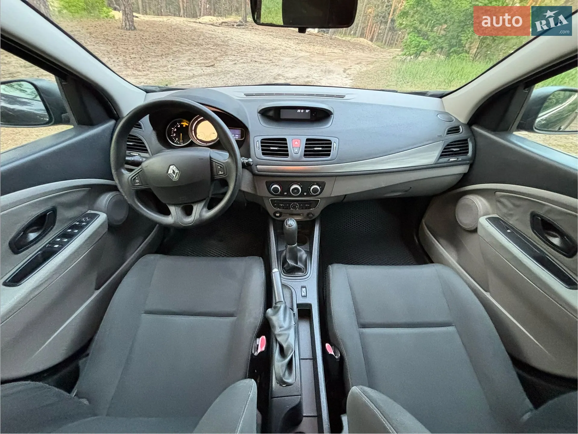 2011 Renault Megane - мініатюра 9