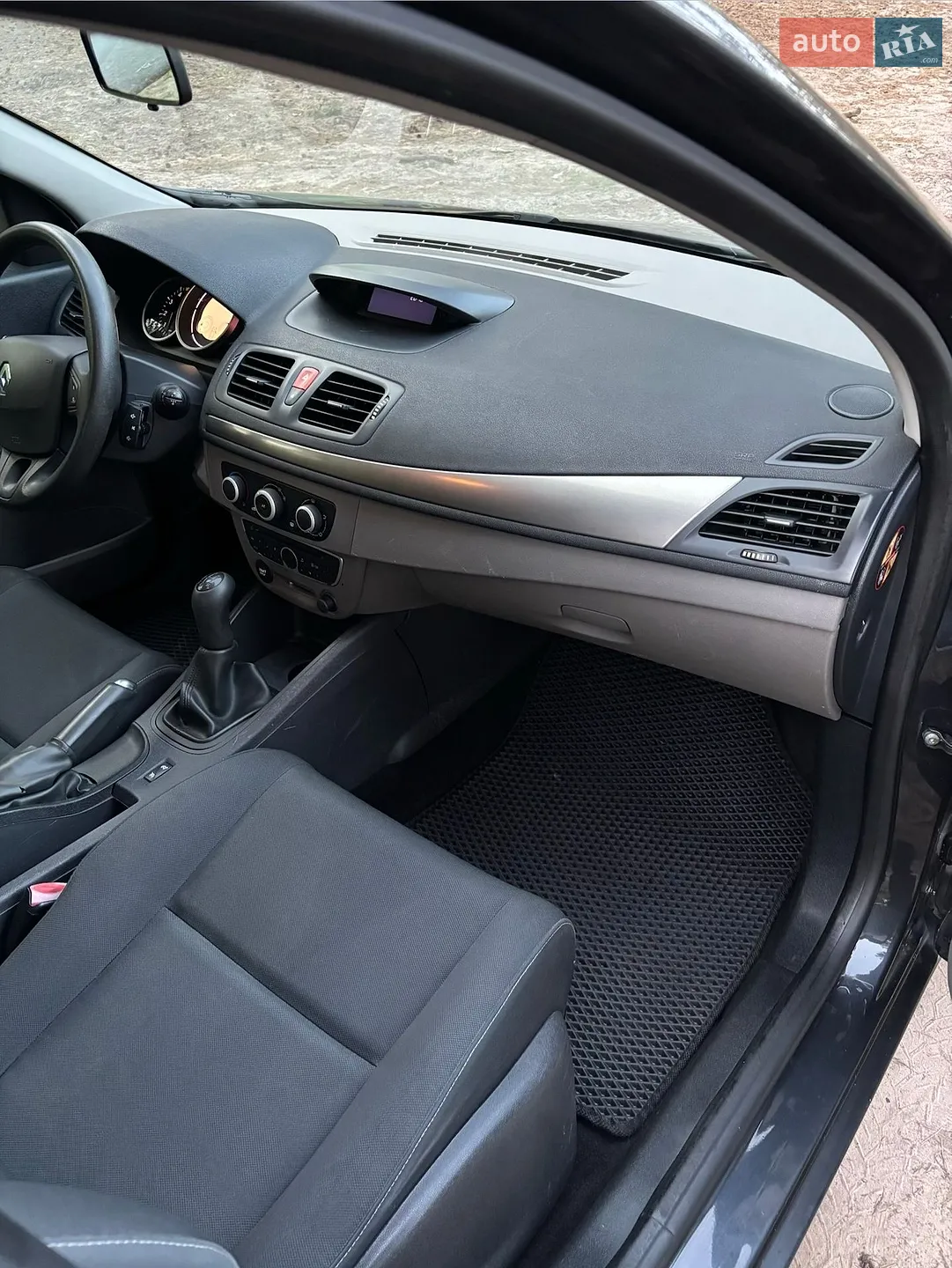 2011 Renault Megane - мініатюра 16