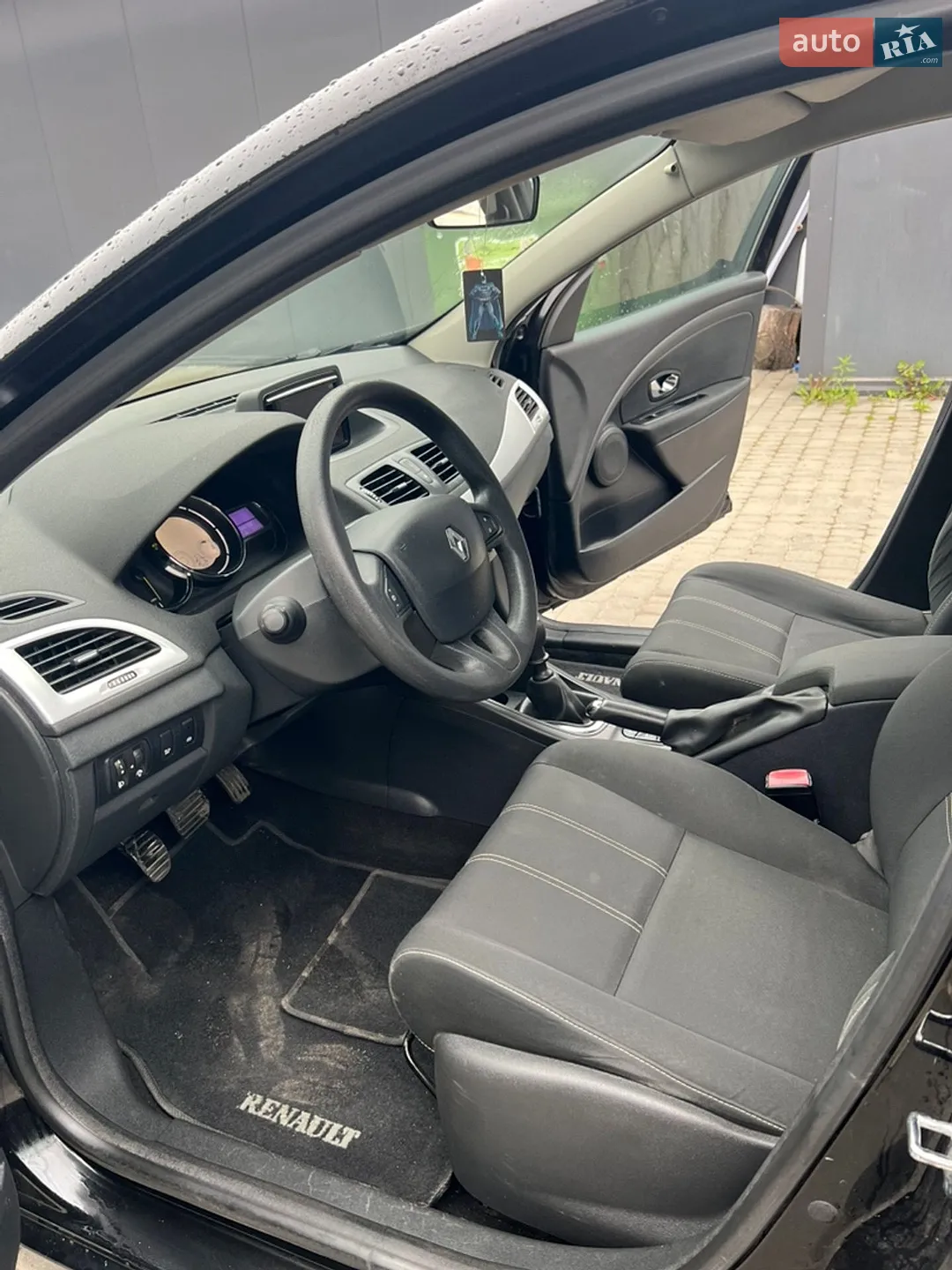 2015 Renault Megane - мініатюра 11