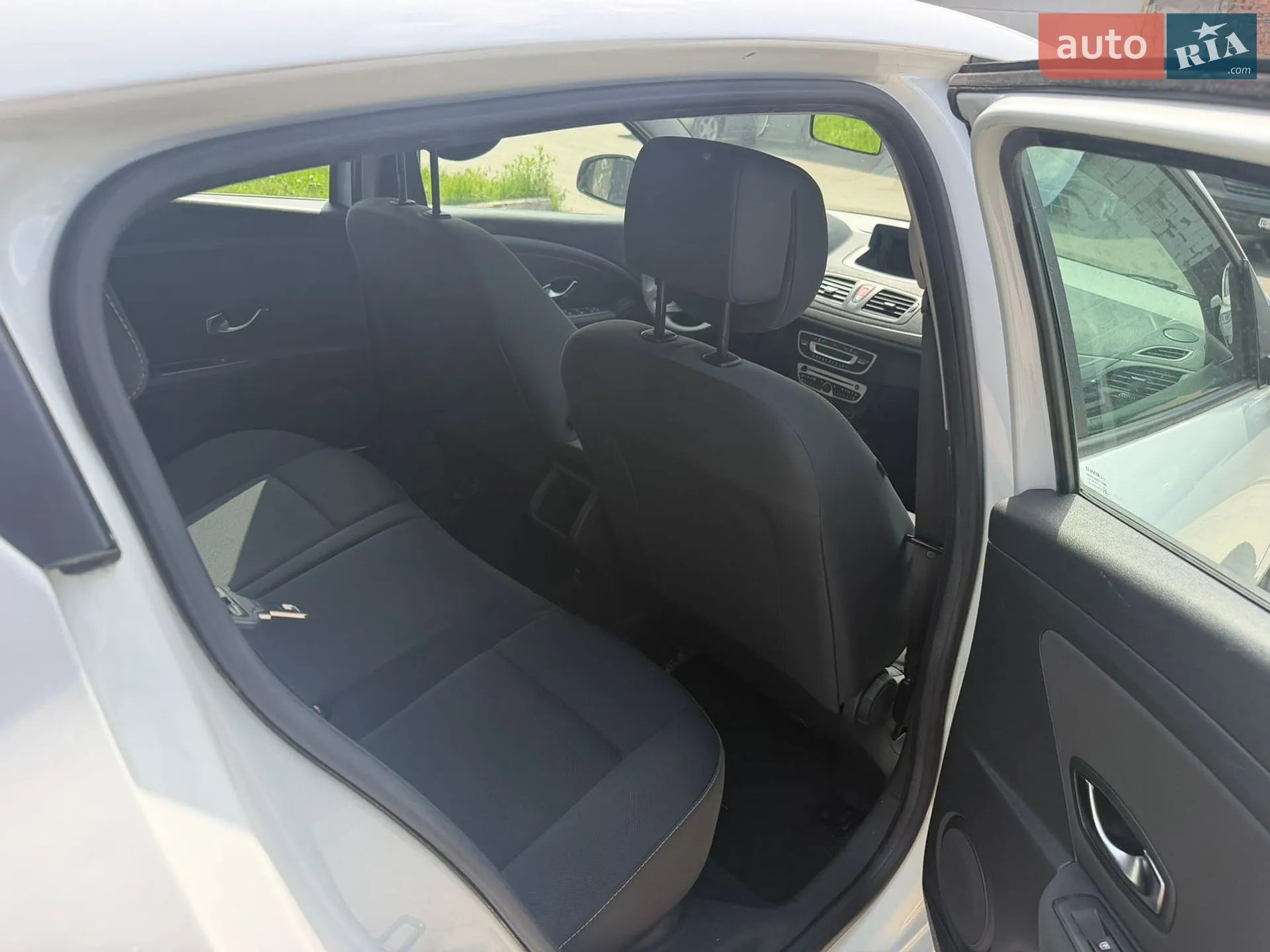 2010 Renault Megane - мініатюра 14