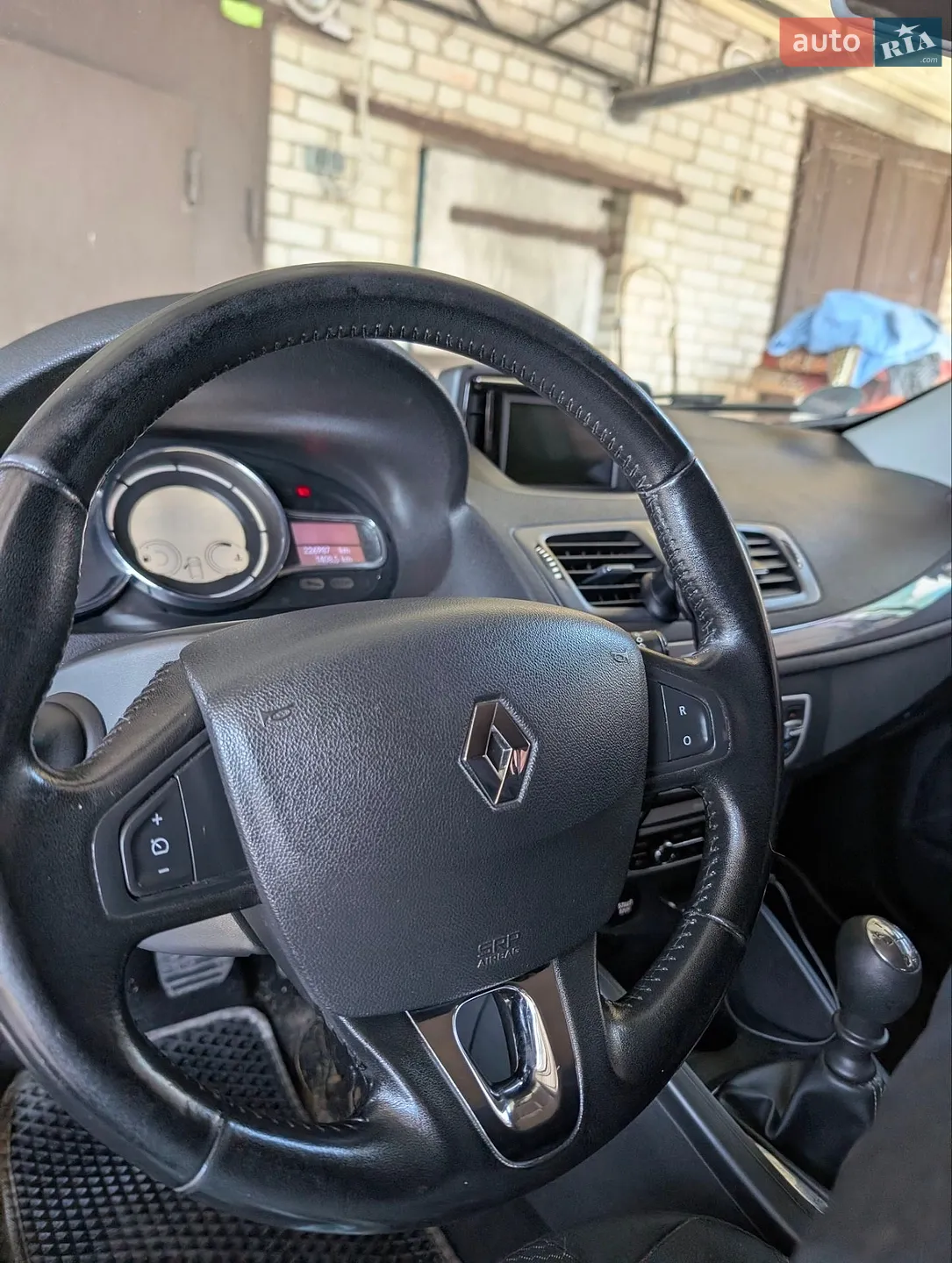 2015 Renault Megane - мініатюра 13