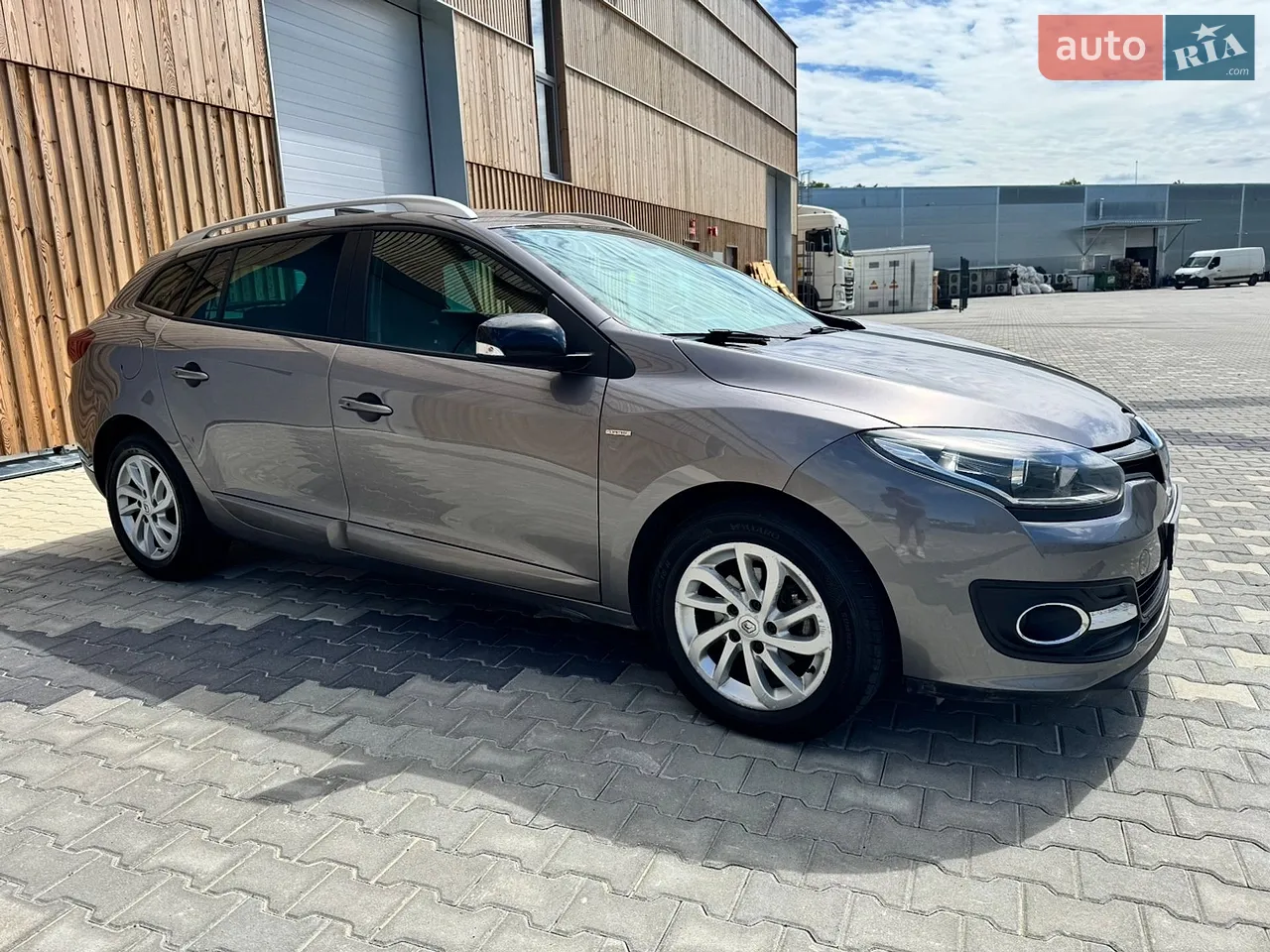 2015 Renault Megane - мініатюра 17