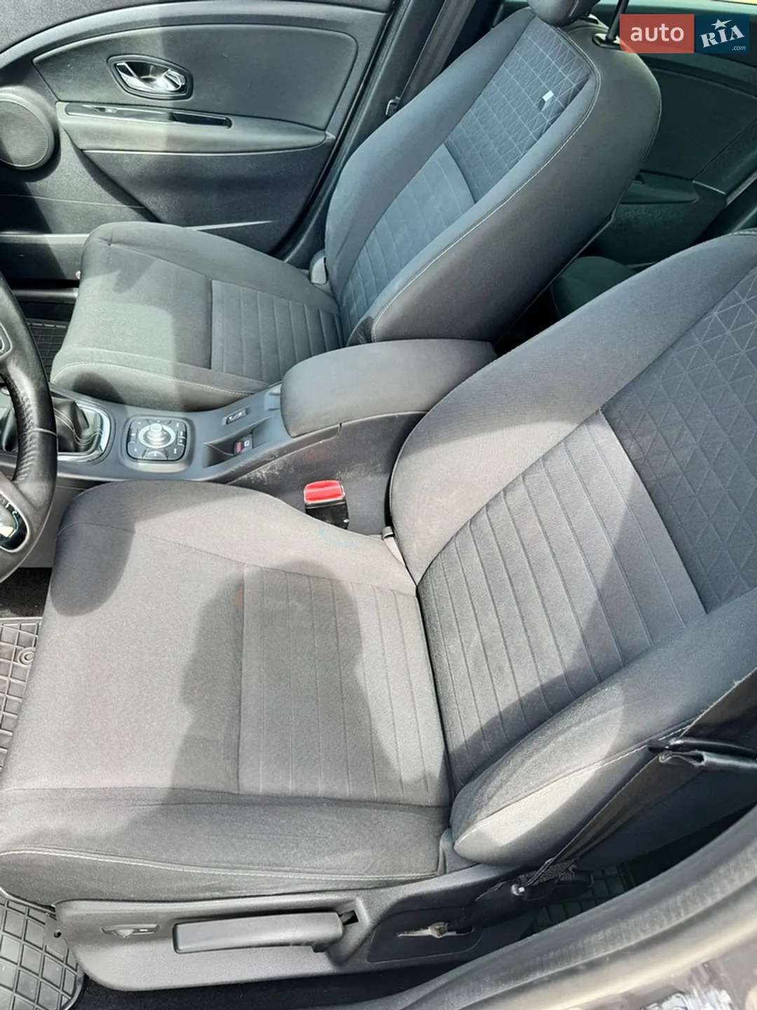 2014 Renault Megane - мініатюра 10
