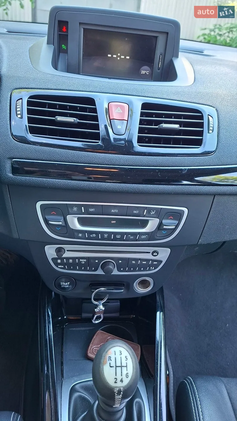 2011 Renault Megane - мініатюра 32