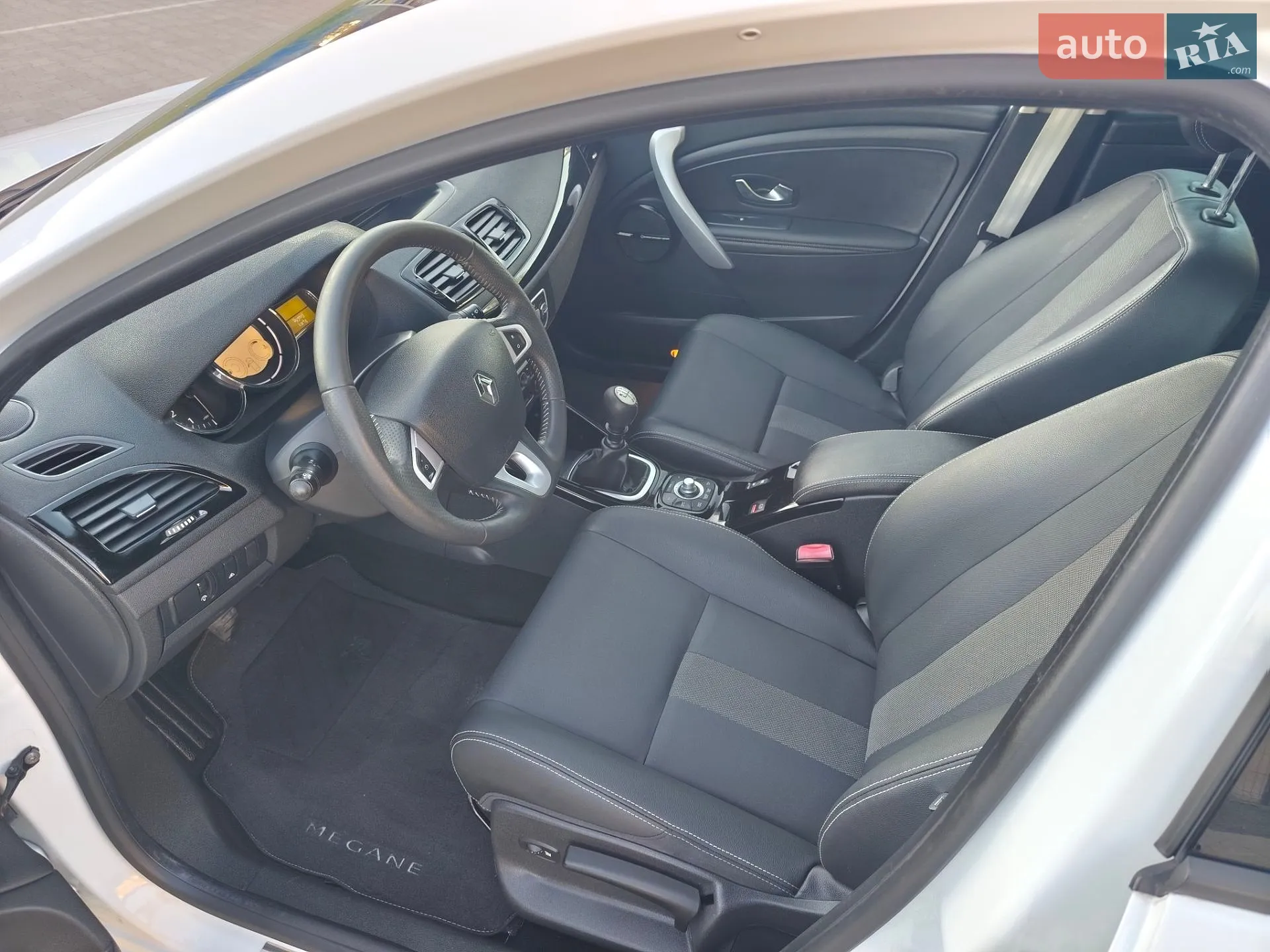 2012 Renault Megane - мініатюра 15