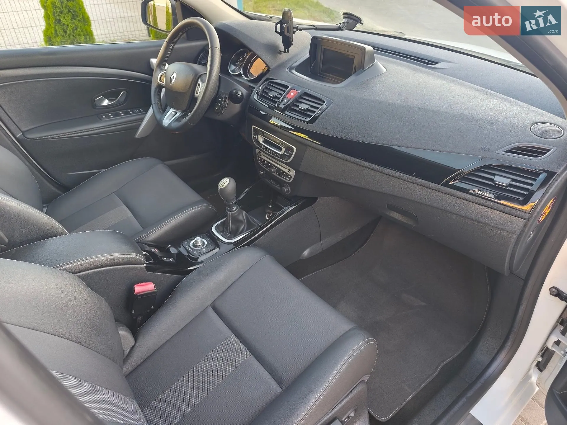 2012 Renault Megane - мініатюра 25