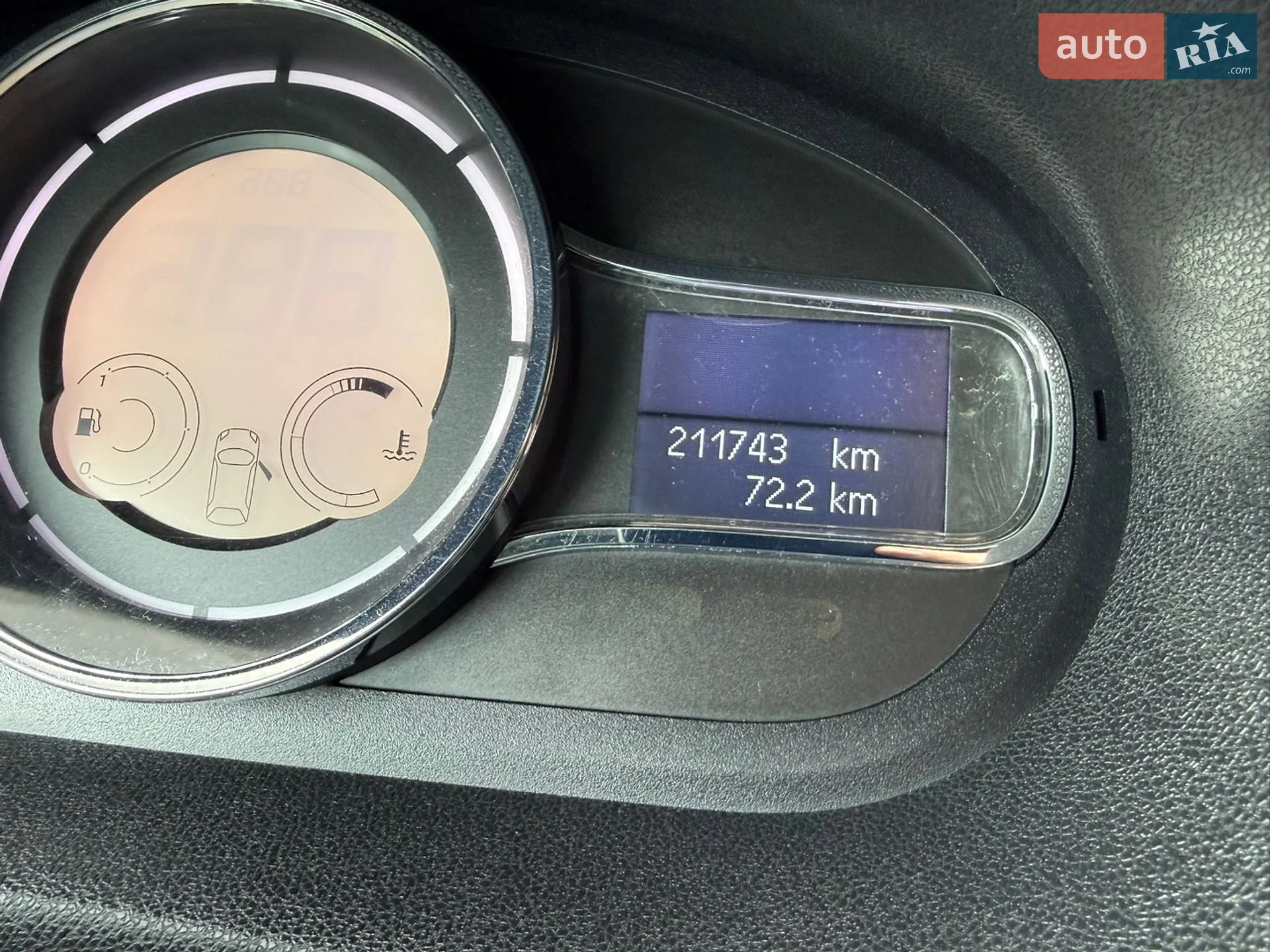 2012 Renault Megane - мініатюра 25