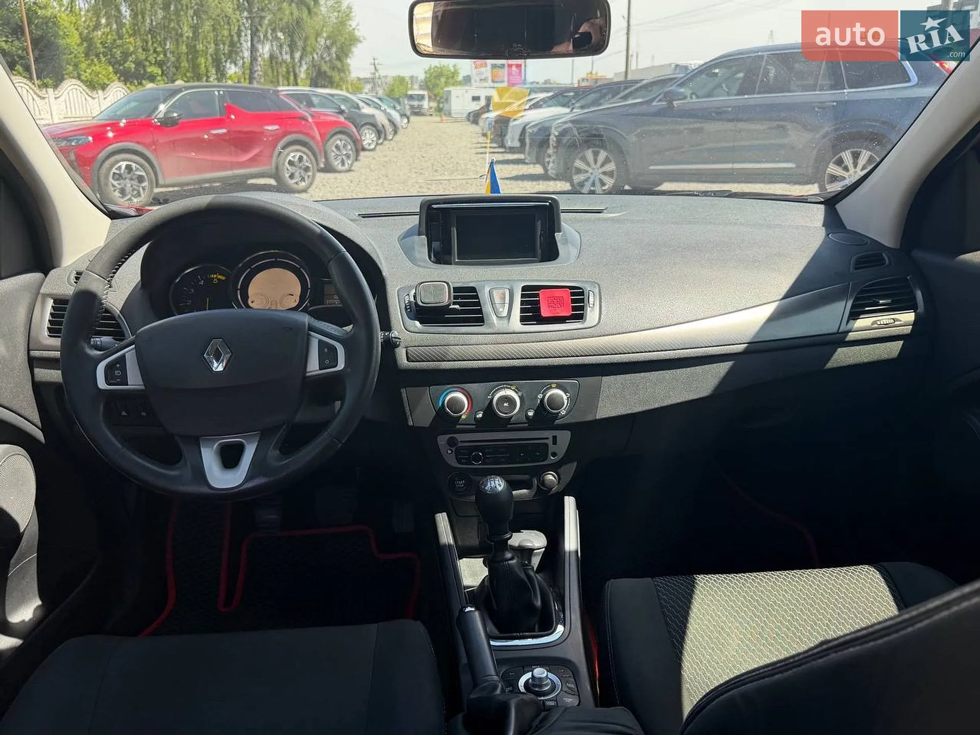 2012 Renault Megane - мініатюра 9