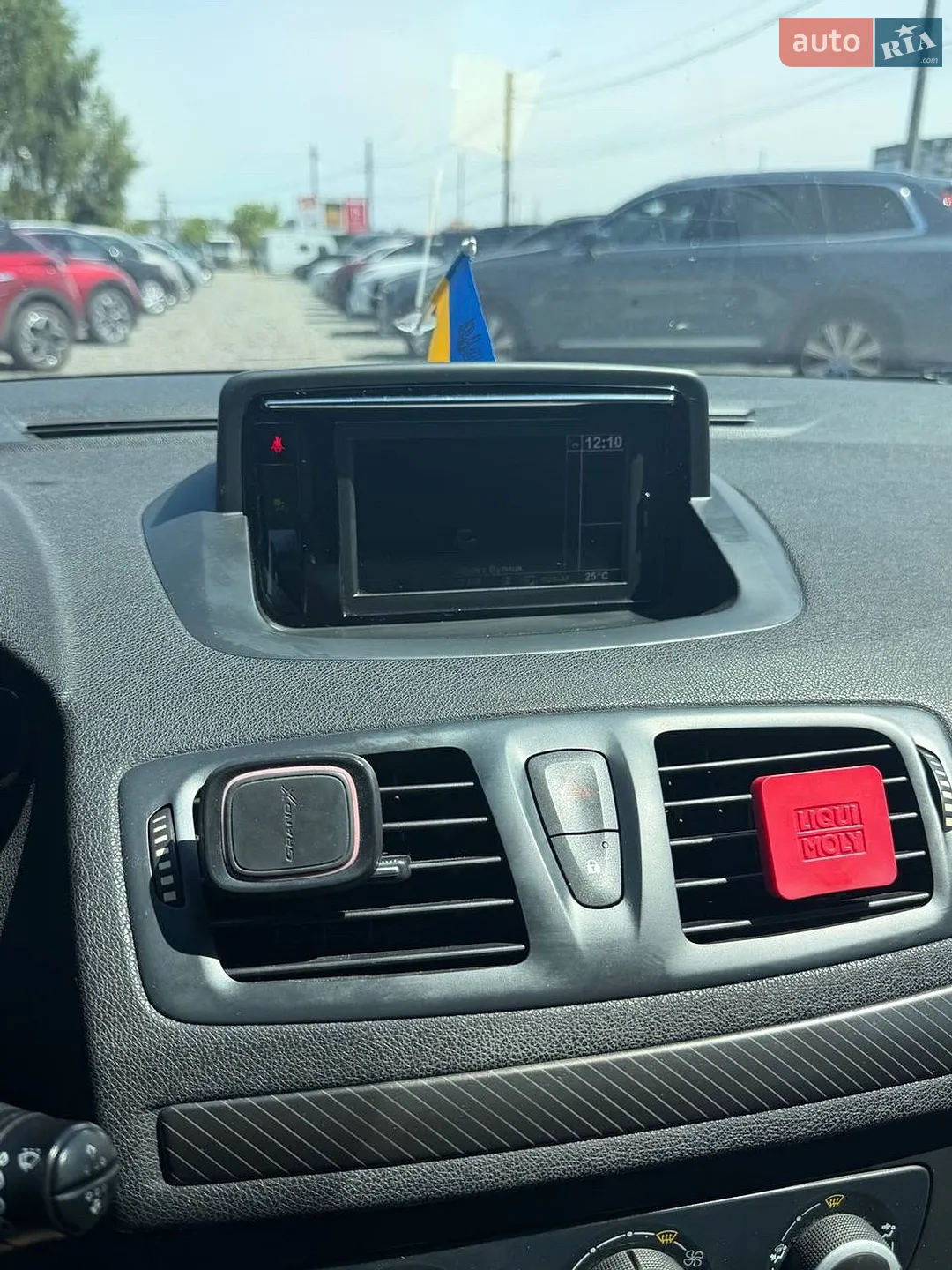 2012 Renault Megane - мініатюра 13