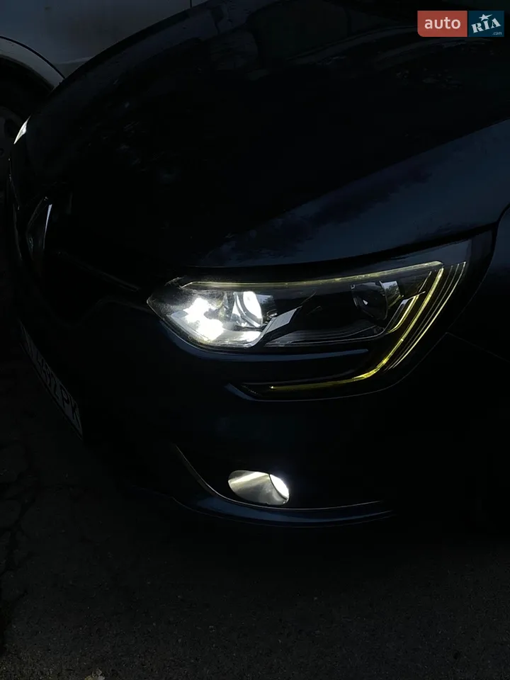 2015 Renault Megane - мініатюра 32