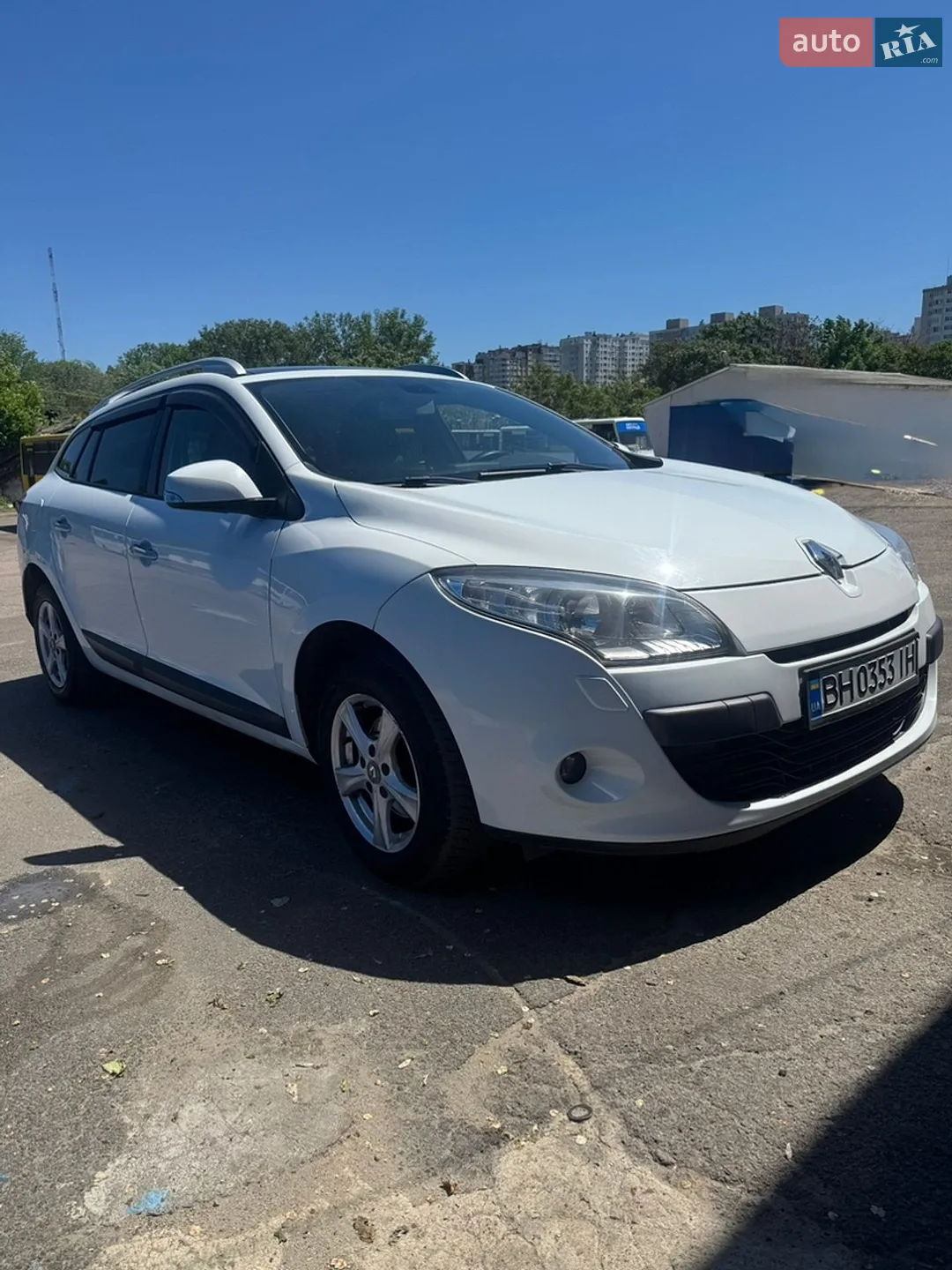 2010 Renault Megane - мініатюра 2