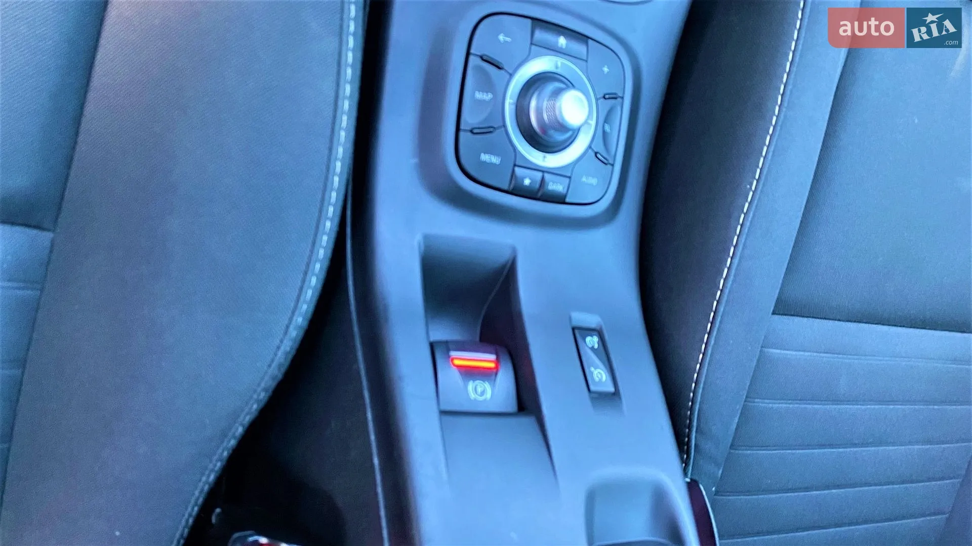 2015 Renault Megane - мініатюра 38