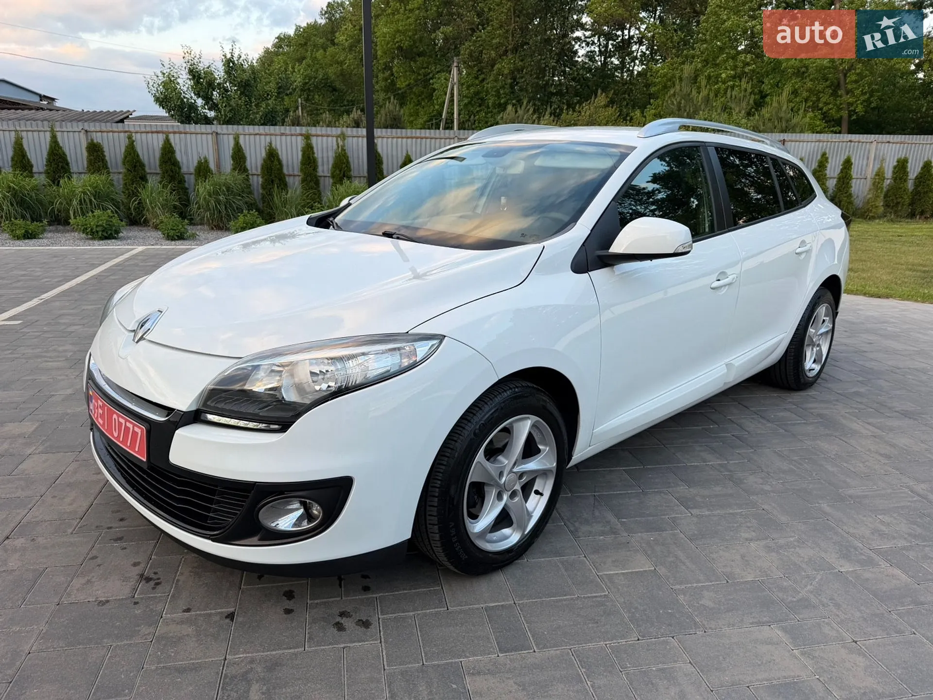 2013 Renault Megane - мініатюра 14