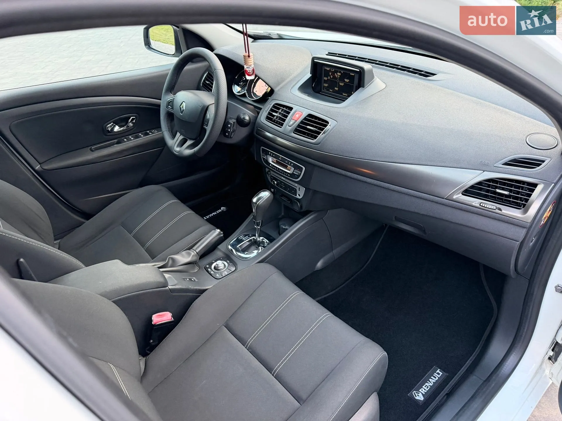2013 Renault Megane - мініатюра 73