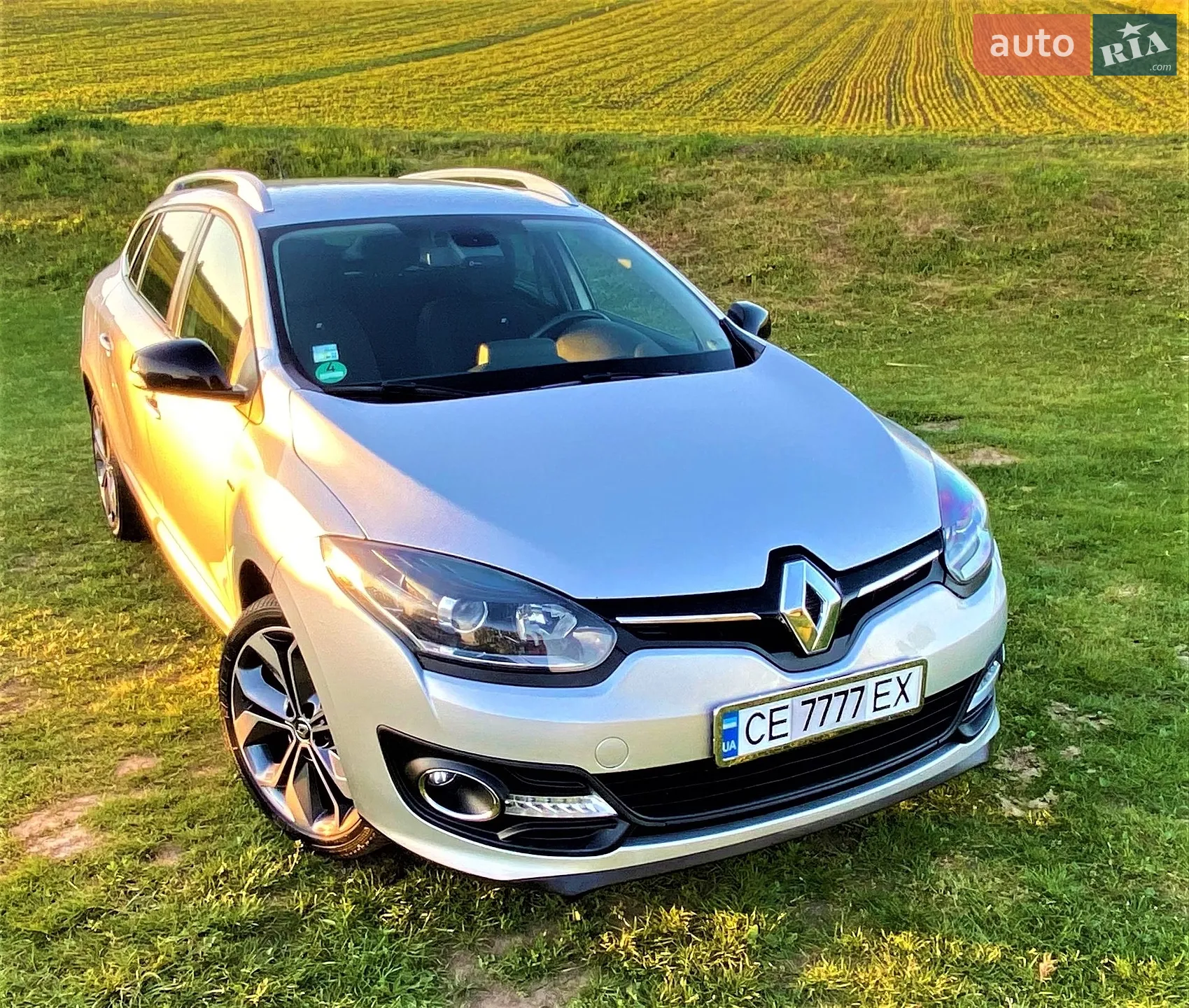 2015 Renault Megane - фото 1