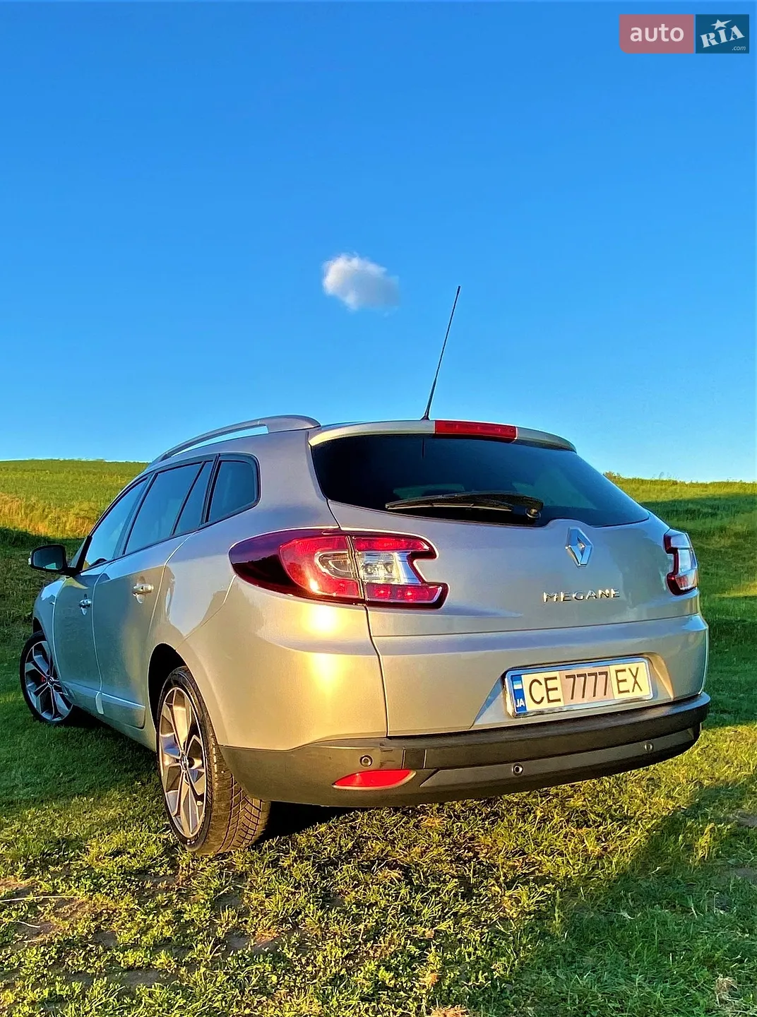 2015 Renault Megane - мініатюра 13