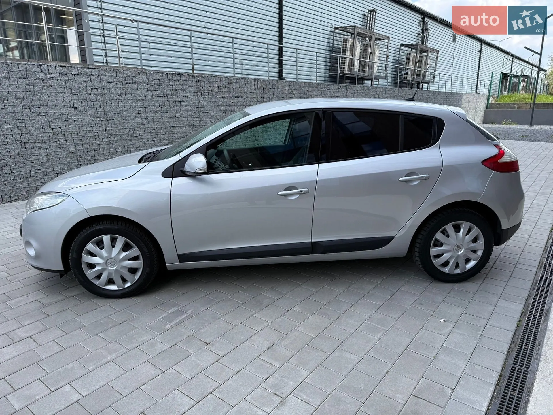 2010 Renault Megane - мініатюра 4