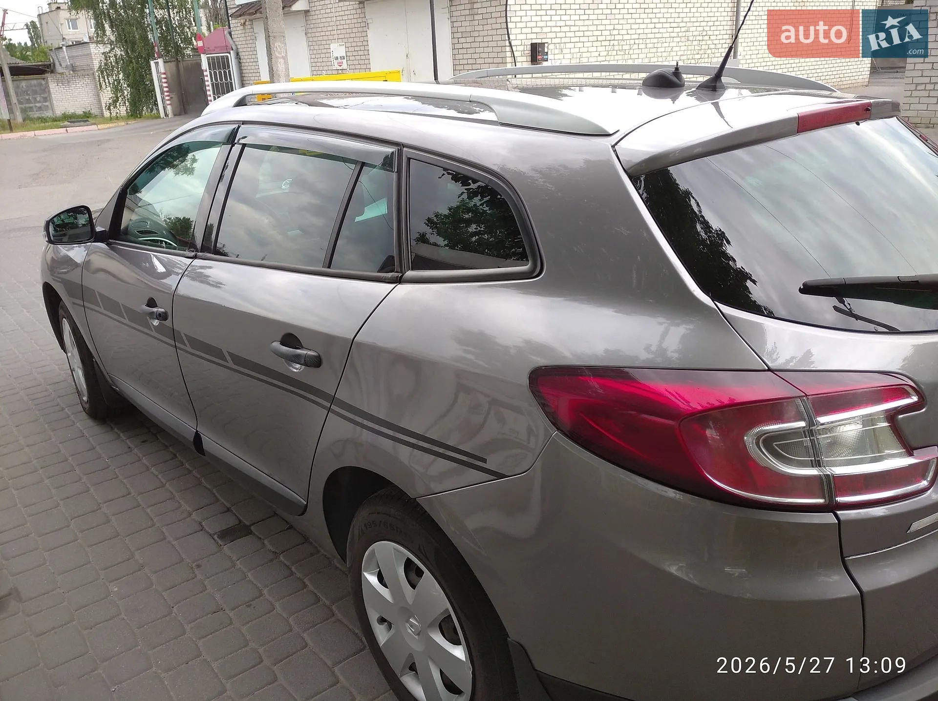 2010 Renault Megane - мініатюра 14