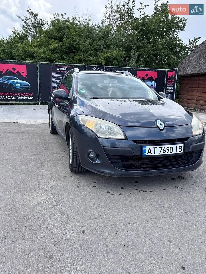 2010 Renault Megane - мініатюра 14