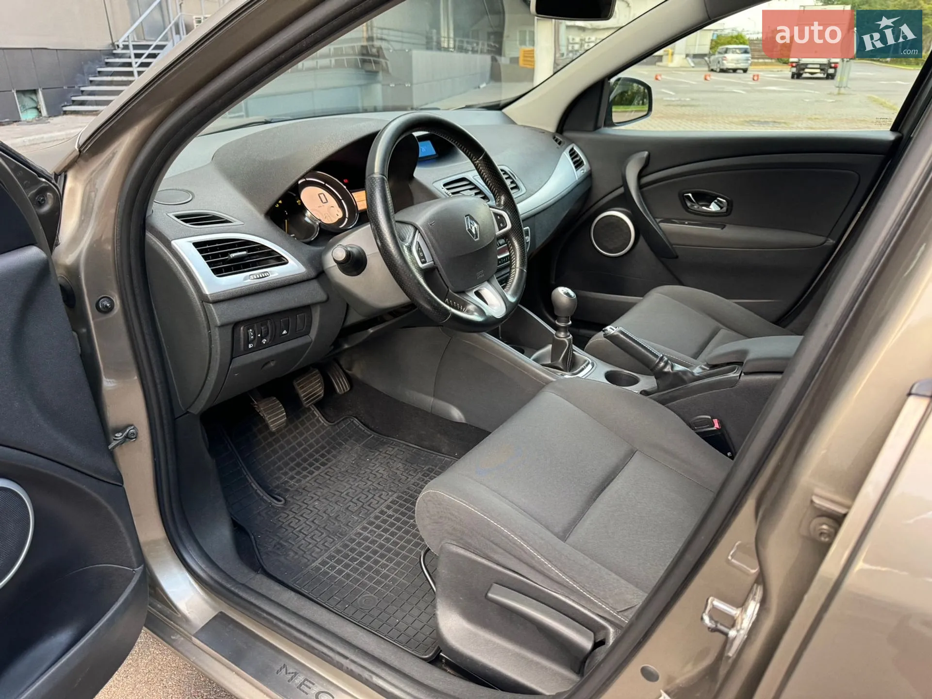 2012 Renault Megane - мініатюра 18