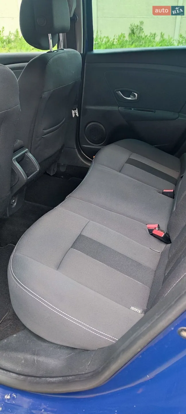 2011 Renault Megane - мініатюра 13