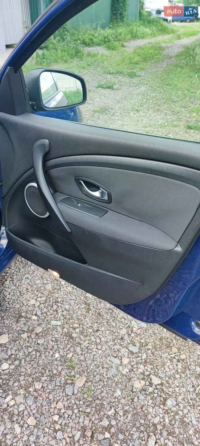 2011 Renault Megane - мініатюра 18