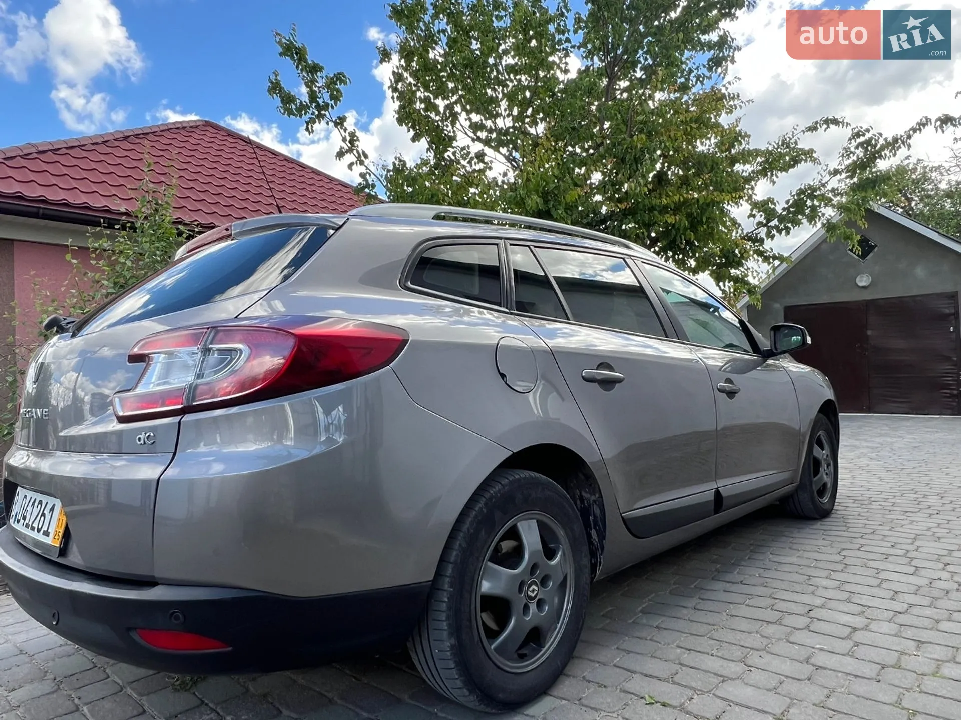 2010 Renault Megane - мініатюра 10