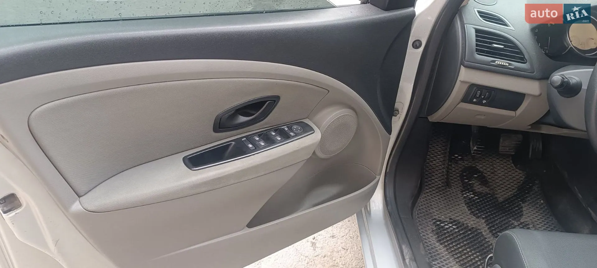 2010 Renault Megane - мініатюра 14