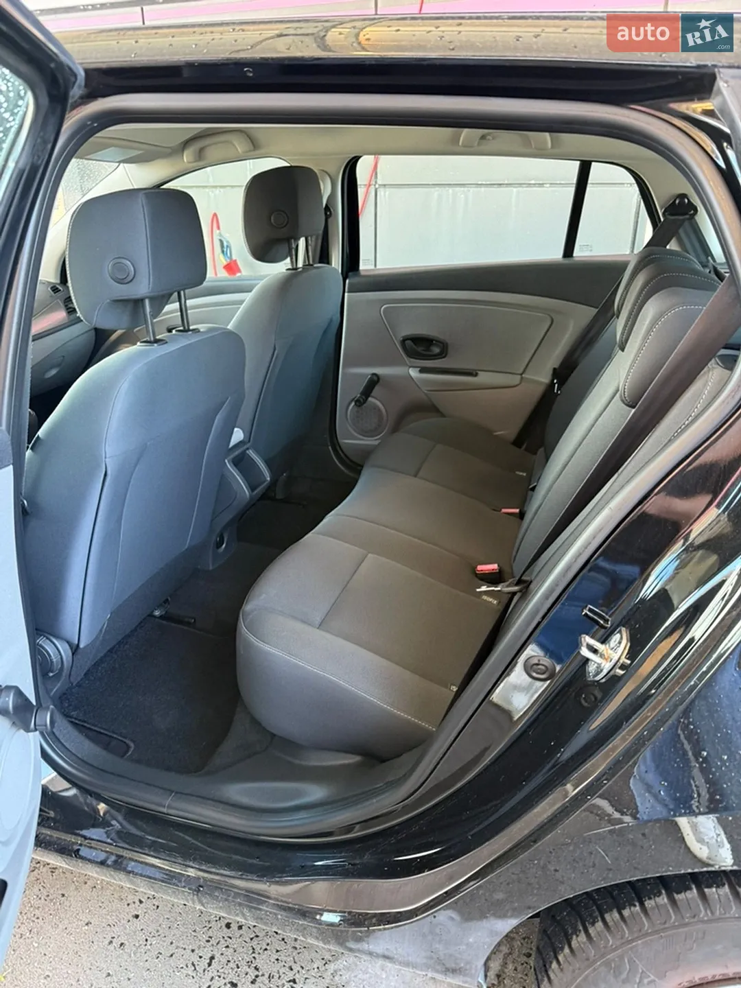 2012 Renault Megane - мініатюра 18