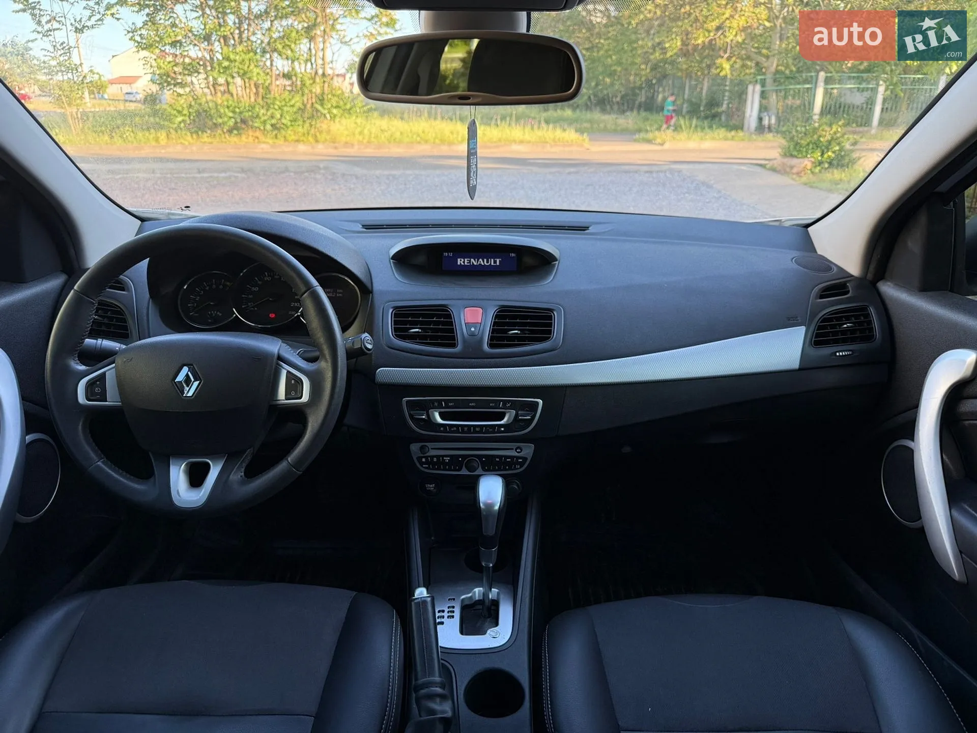 2011 Renault Megane - мініатюра 13