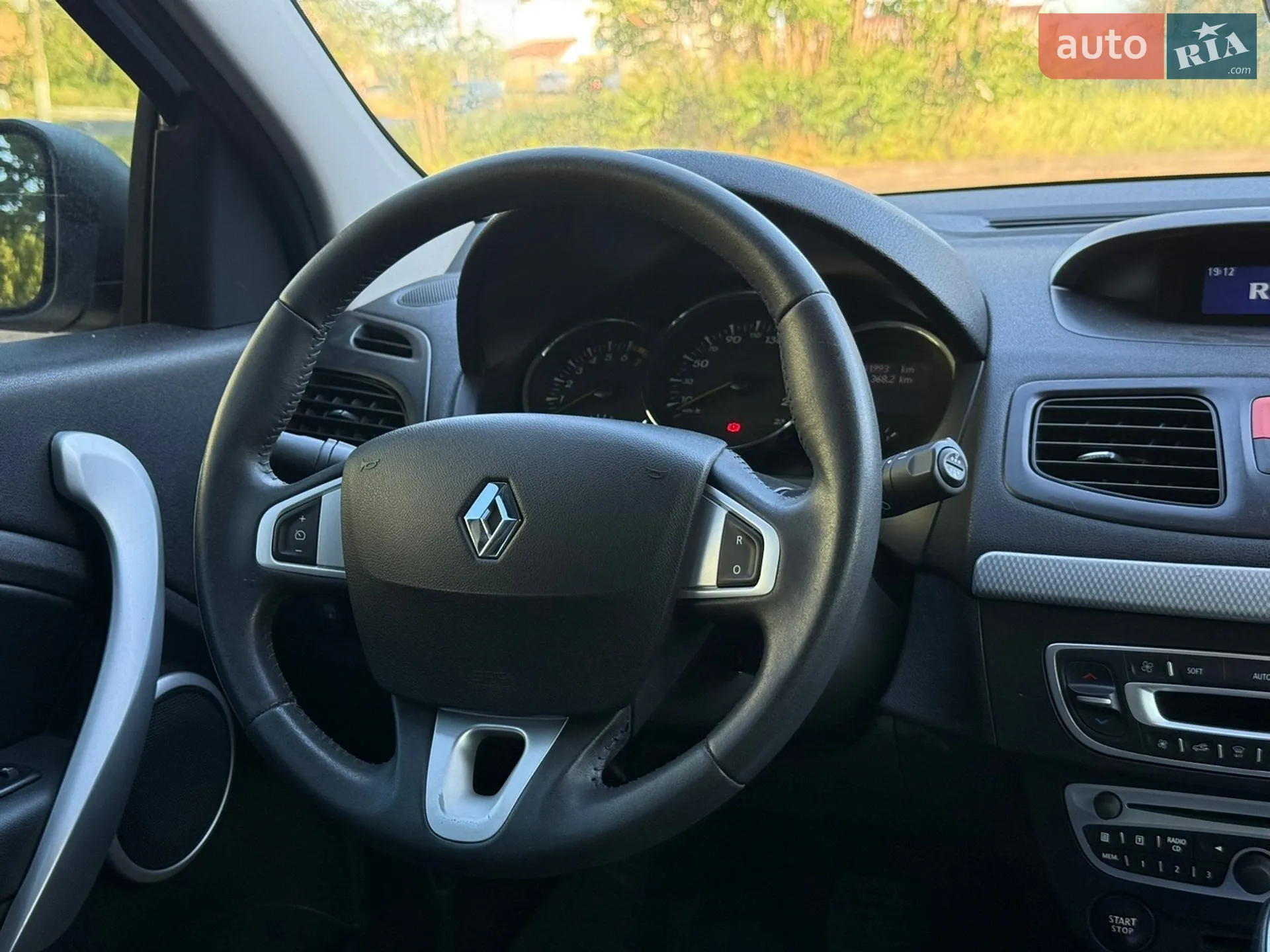 2011 Renault Megane - мініатюра 14