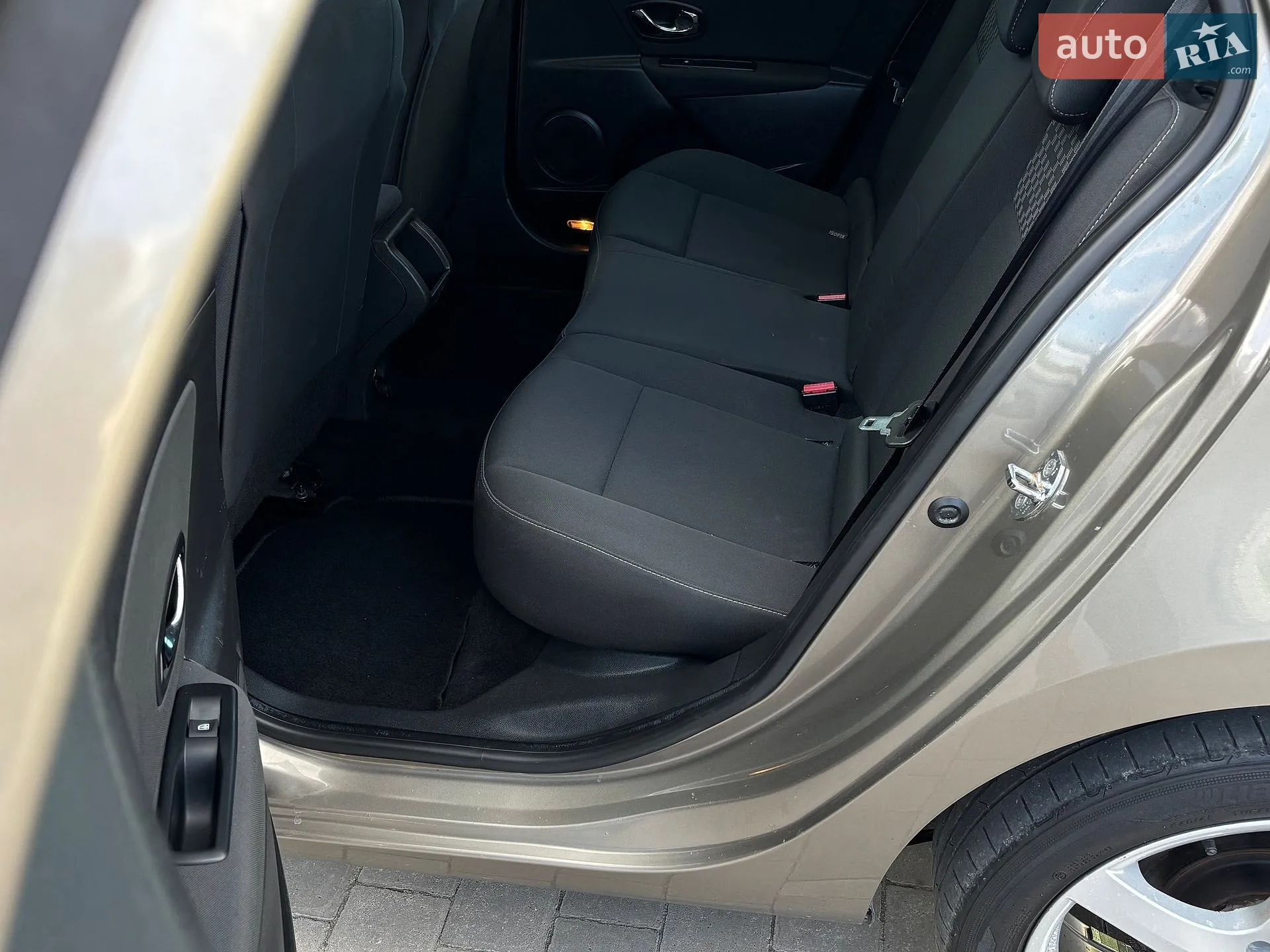 2012 Renault Megane - мініатюра 61