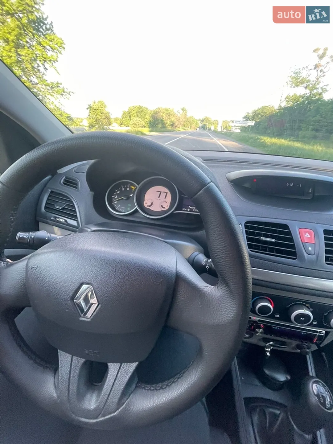 2010 Renault Megane - мініатюра 6