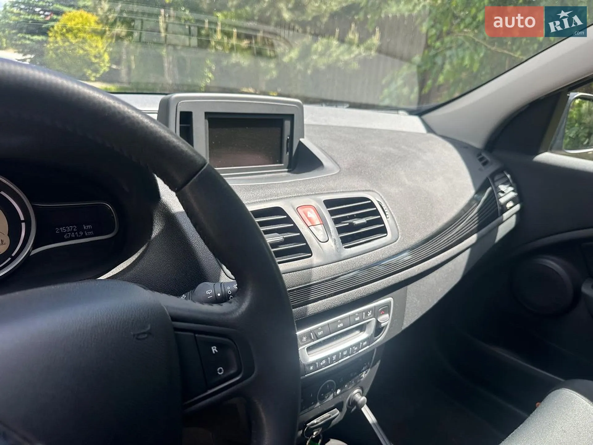 2010 Renault Megane - мініатюра 21