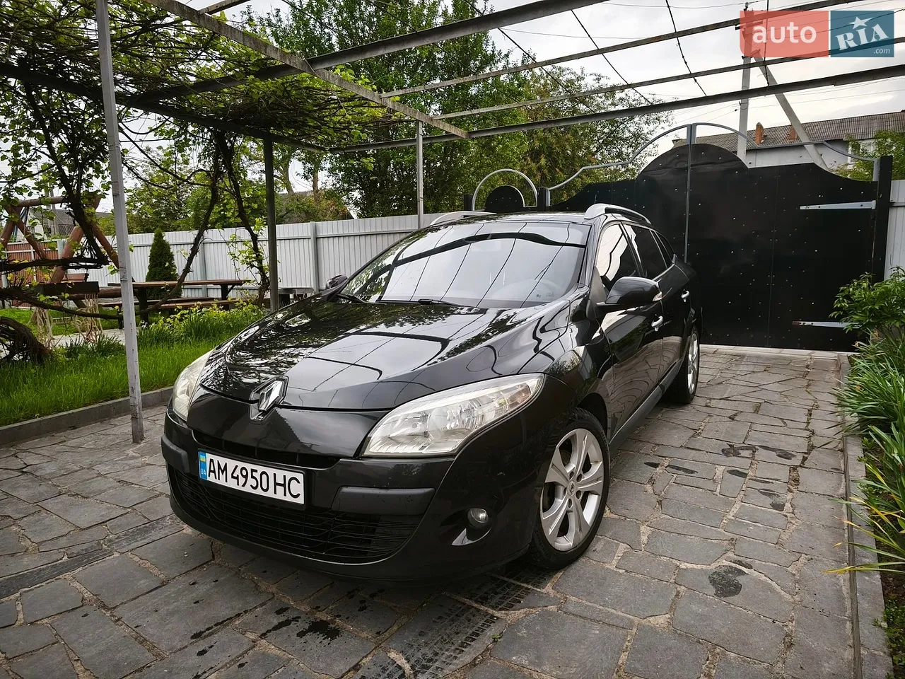 2010 Renault Megane - мініатюра 11