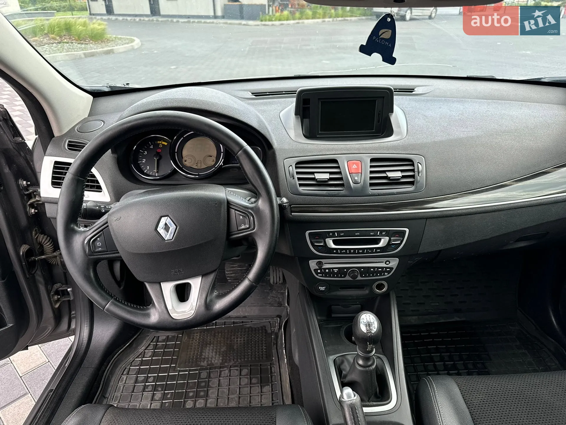 2010 Renault Megane - мініатюра 9